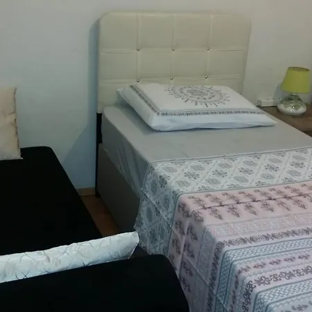 Comfort Private In City Center 伯萨